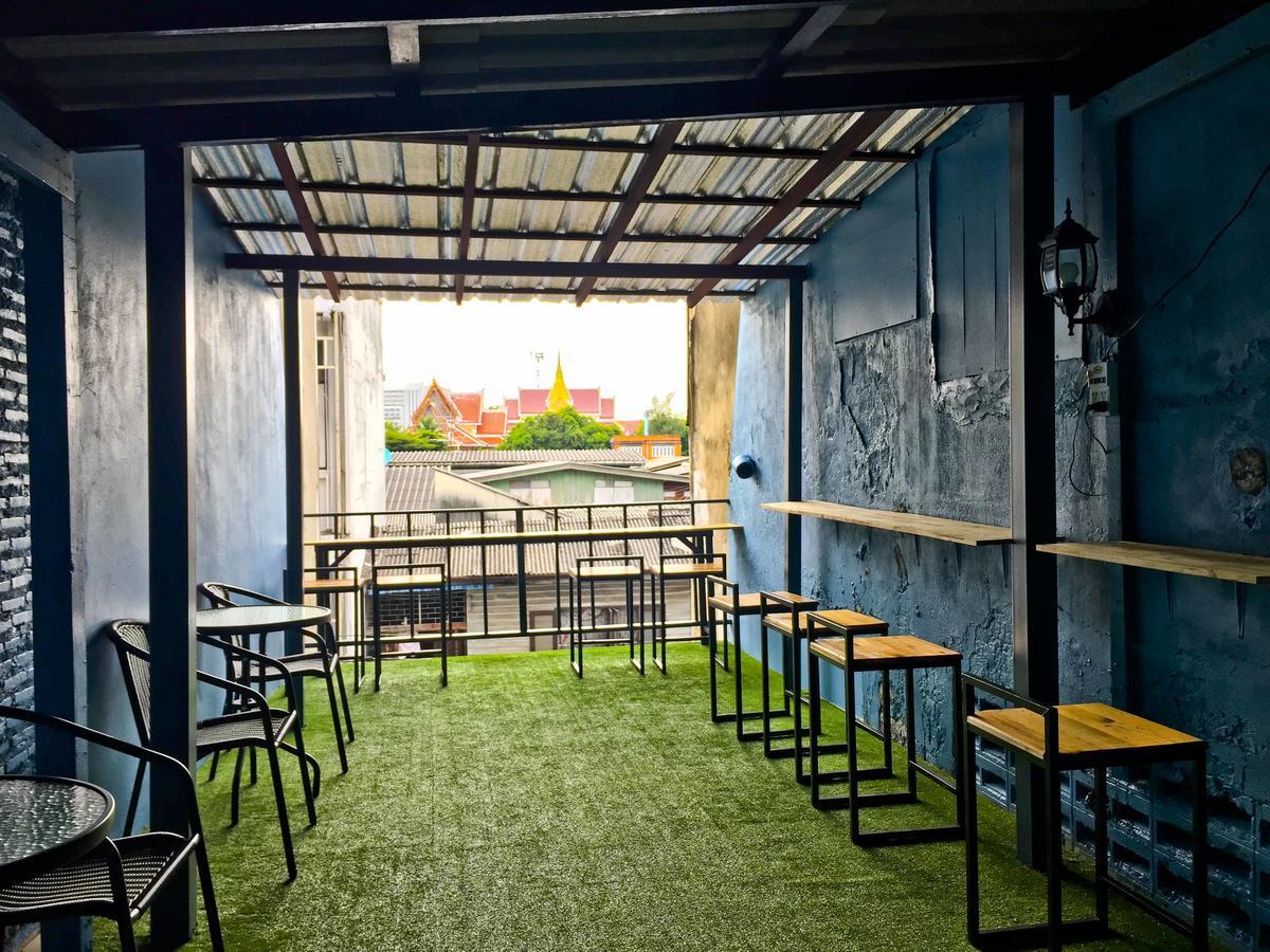 Zee Thai Hostel Bangkok Exterior foto